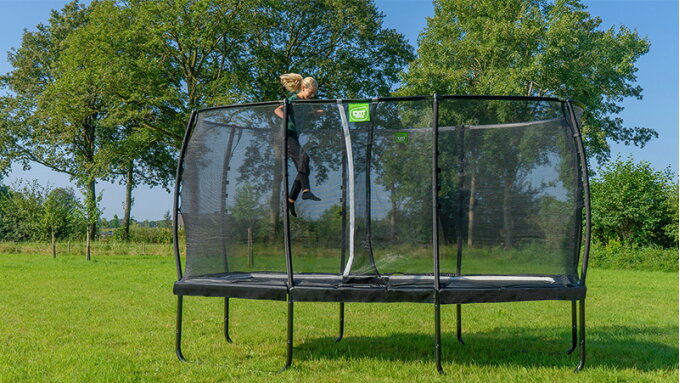 What are the differences between the EXIT Allure and Lotus trampolines?